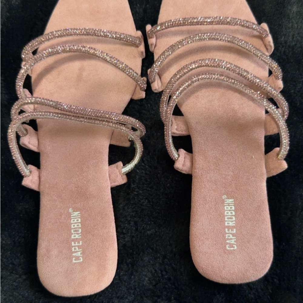 Mauve Color Sandal size 7.5
